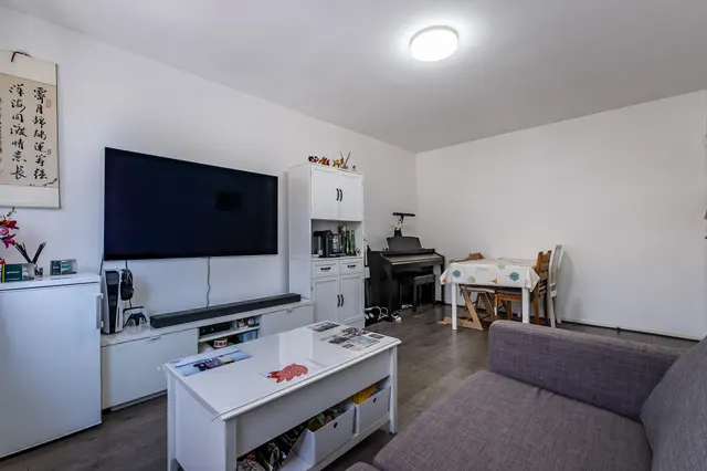 Netherwood Road, London, W14, photo 3
