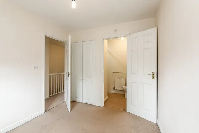Thatcham Avenue, Kingsway, Gloucester, GL2, photo 1