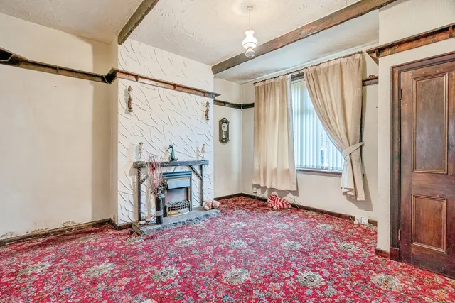 Larch Street, Nelson, BB9, photo 2
