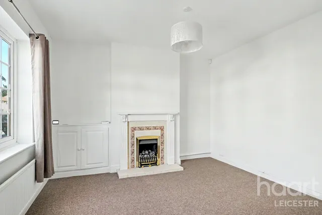 Kingston Avenue, Wigston, LE18, photo 2