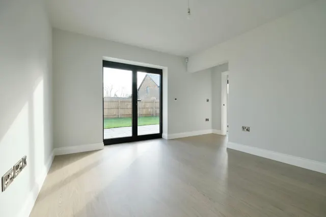 Manor Farm, Wennington, PE28, photo 2