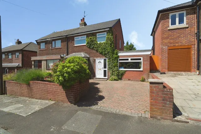 Meadow Way, Blackrod, BL6, photo 1