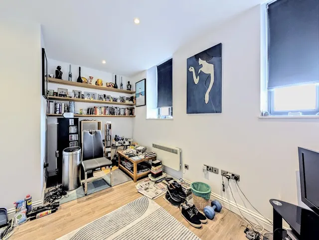 Chapel Road, Worthing, BN11, photo 3