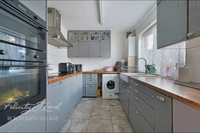 Eltham Green Road, London, photo 2