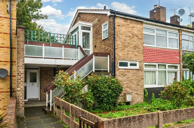 Summerly Street, London, SW18, photo 1