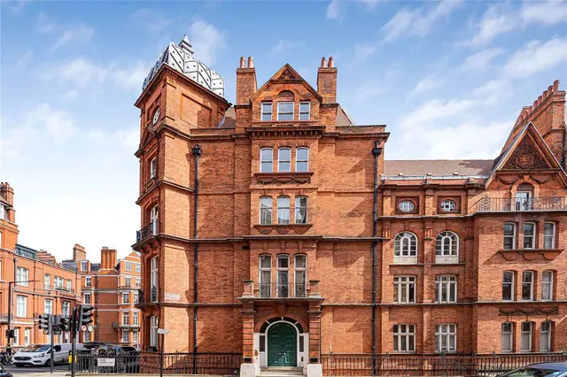 51 Green Street, London, W1K 6RR, photo 1