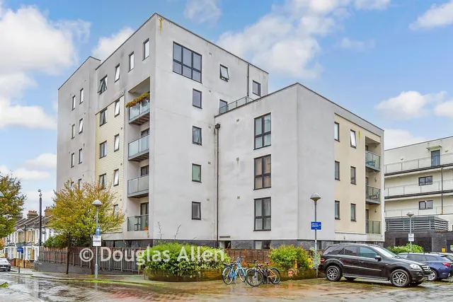 Papermill Place, Walthamstow, E17, photo 1