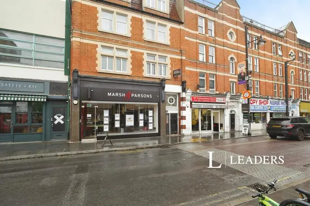 Coldharbour Lane, London, SW9, photo 1