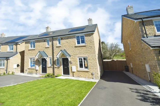 Curlew Avenue, Buxton, Derbyshire, SK17, photo 1