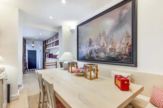 Russell Road, London, W14, photo 2