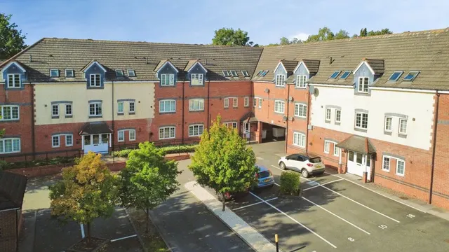 Lichfield Road, Shelfield, WS4, photo 1