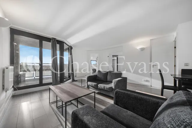 Chart House, 6 Burrells Wharf Square, Isle Of Dogs, London, E14, photo 1