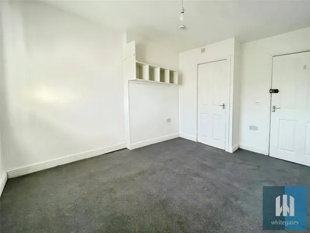 Lowerhouses Lane, Lowerhouses, HD5, photo 2