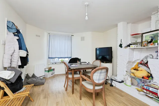 Wellesley Road, Eastbourne, BN21, photo 2