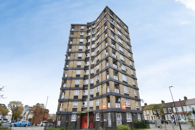 Boundary Road, London, E13, photo 2