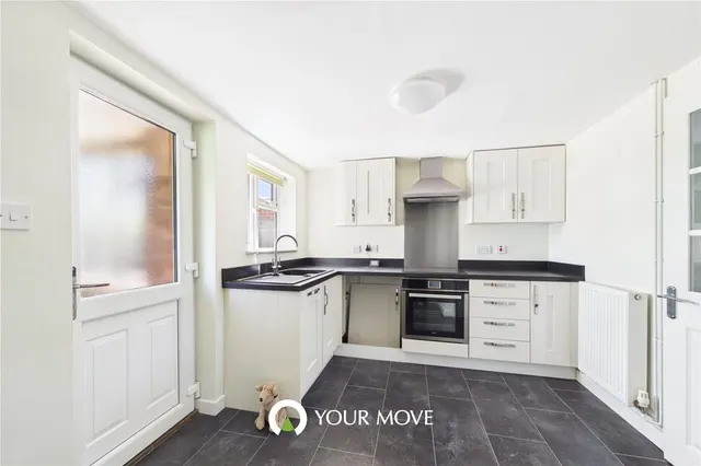 Hempnall Road, Woodton, NR35, photo 3