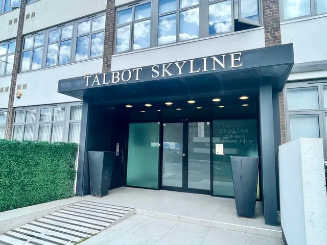 Talbot Skyline, Harrow, HA2, photo 1