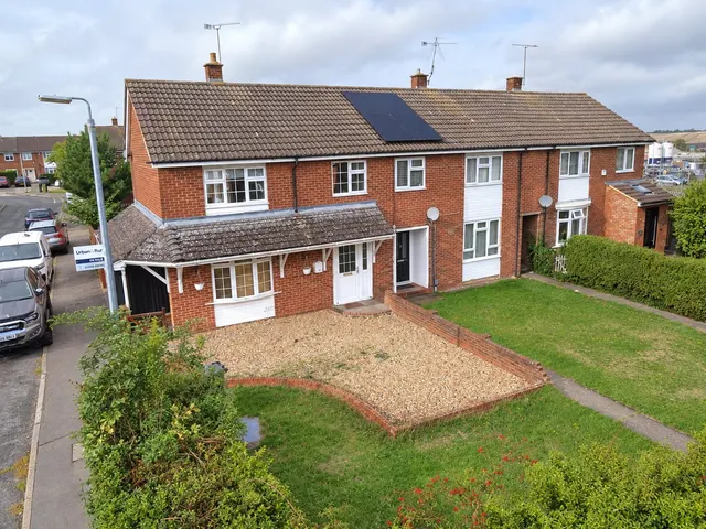 Houghton Regis, Dunstable, photo 1