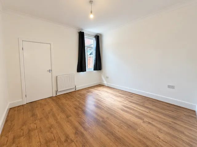 Terry Road, CV1, photo 2