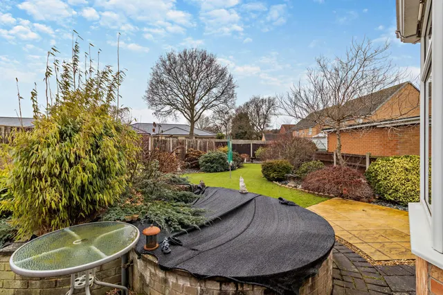 The Close, Branton, DN3, photo 2