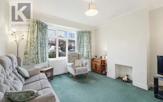 Photo 3 — Walsingham Gardens, Epsom, KT19