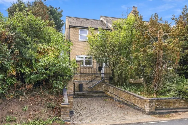 with 3 bedrooms in Fyfield, Ongar, CM5, photo 1