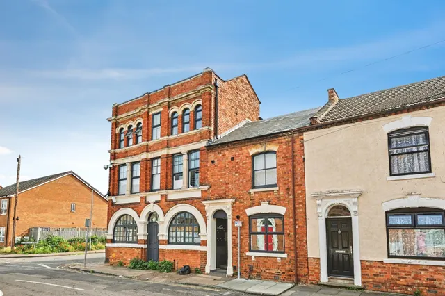 Palmerston Road, Northampton, photo 1