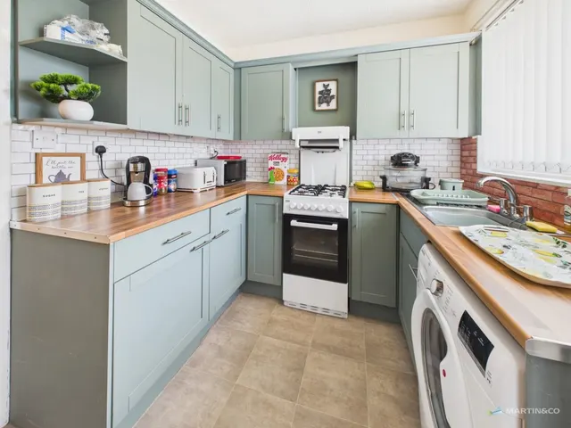 Photo 3 — Clitheroe Place, Blackpool