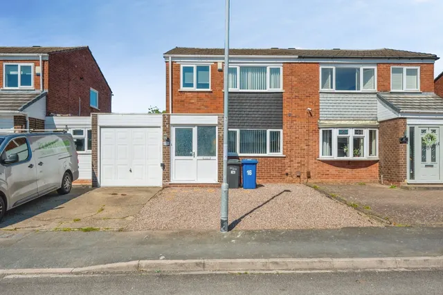 Derwent, Tamworth, Staffordshire, B77, photo 1