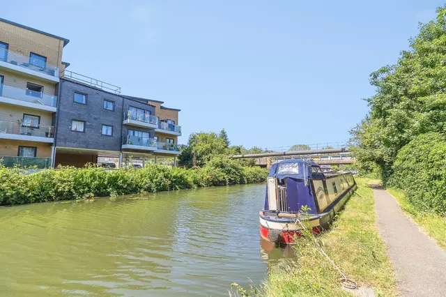 Millward Drive, Bletchley, MK2, photo 2