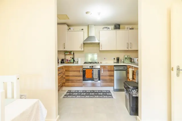 Millward Drive, Bletchley, MK2, photo 3