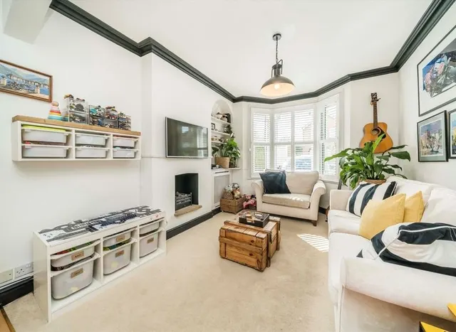 Photo 2 — Tankerton Road, Surbiton, KT6