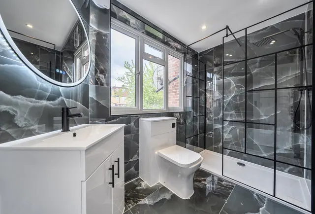 Photo 3 — Canterbury Road, Morden, SM4 6QG