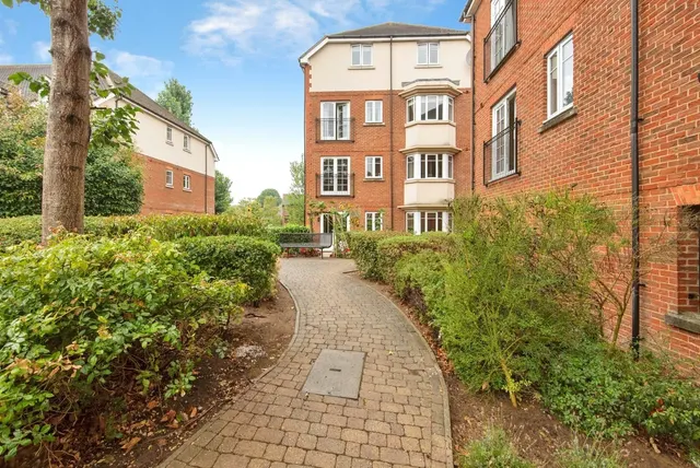 Peppermint Road, Hitchin, Hertfordshire, SG5, photo 1