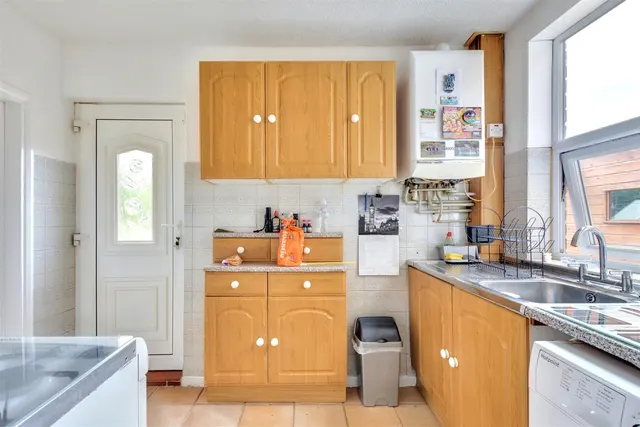 Valley Road, Nottingham, NG5, photo 2