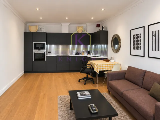 Leman Street, London, E1, photo 2