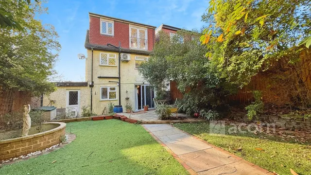 Rochester Drive, Bexley, DA5, photo 1