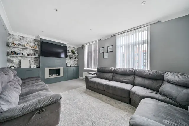 Upper Elmers End Road, Beckenham, BR3, photo 2