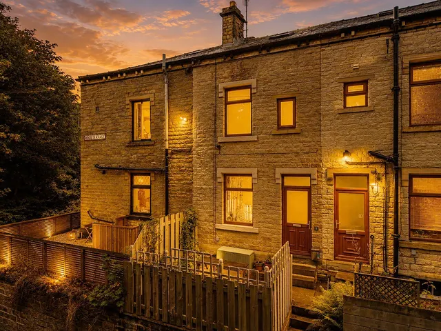 Wood Terrace, Primrose Hill, HD4, photo 1