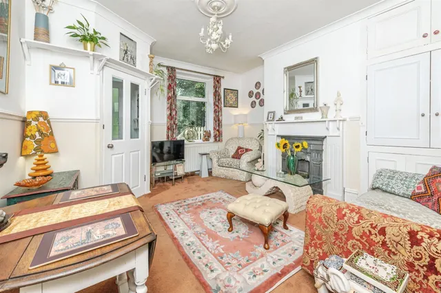 Wood Terrace, Primrose Hill, HD4, photo 2