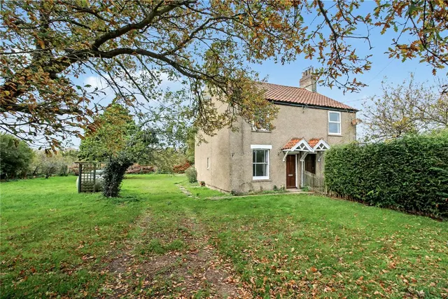 2 bedroom house — Flixton Road, Flixton, Lowestoft, Suffolk, NR32