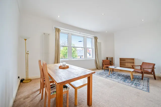 Fulham Palace Road, London, SW6, photo 1