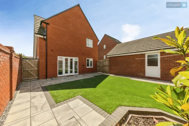Higher Croft Drive, Crewe, CW1, photo 2