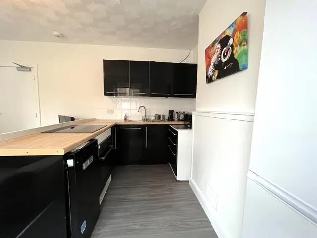 Hanover Street, Cheltenham, GL50, photo 3