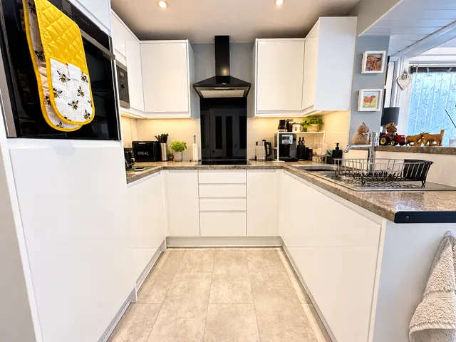 Willow Close, Huish Episcopi, photo 3
