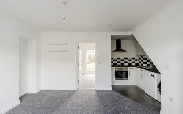 Newbury Road, Horfield, BS7, photo 3