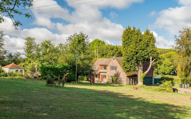 Westleigh Hanging Wood, Standon, Ware, SG11 1RA, photo 1