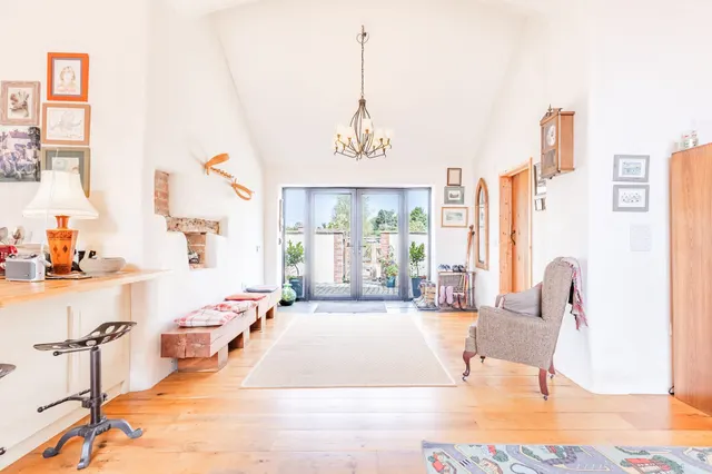 Characterful Barn Conversion in Felbrigg, photo 3