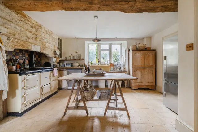 Photo 3 — Commercial Road, Chalford Hill, GL6