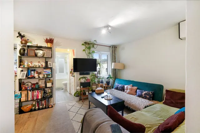Carleton Road, London, N7, photo 1
